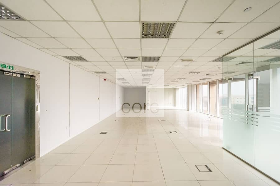 4 Inclusive of DEWA and Chiller | Fitted office