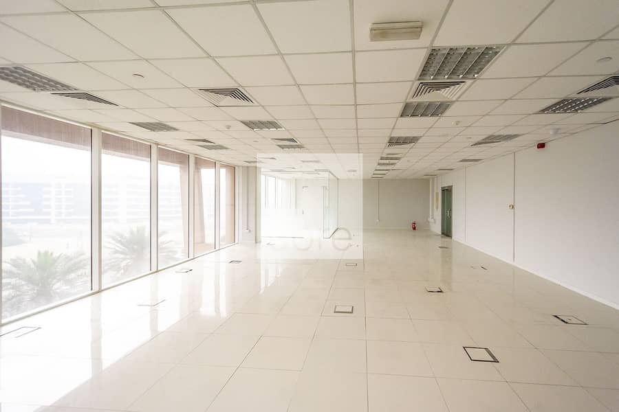 5 Inclusive of DEWA and Chiller | Fitted office