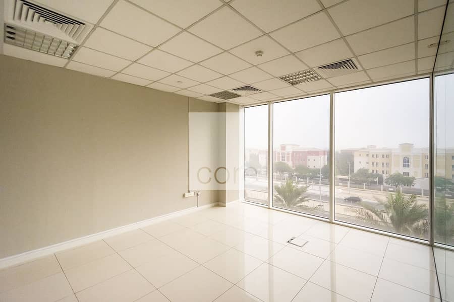 8 Inclusive of DEWA and Chiller | Fitted office