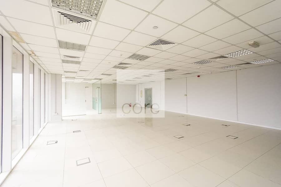 10 Inclusive of DEWA and Chiller | Fitted office