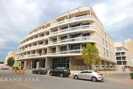Prestigious | Vacant Studio | With Partition Prestigious | Vacant Studio | With Partition