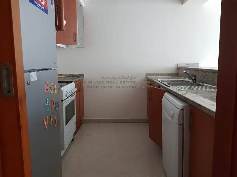 8 Unfurnished | 1 Bed | 1 Car Park | Kitchen Appliances