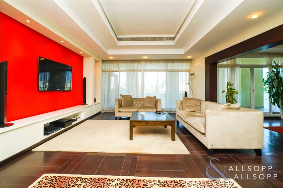 3 3 Bed Plus Maids | Upgraded | Picture View