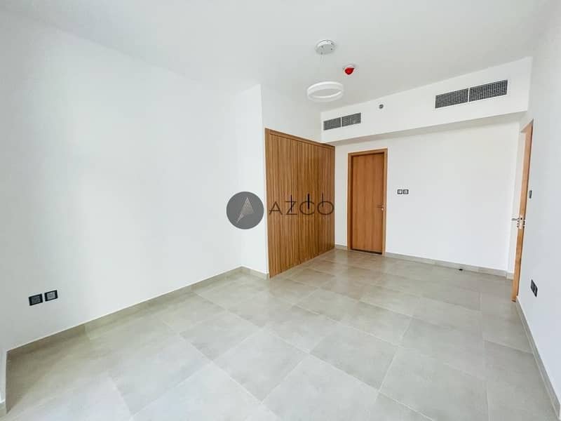 5 Pool View 1BHK |With Kitchen Appliances |Grab Now