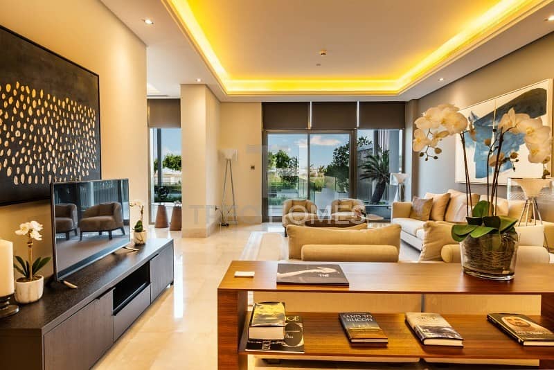 Beautifully presented townhouse at The8 Beautifully presented townhouse at The8