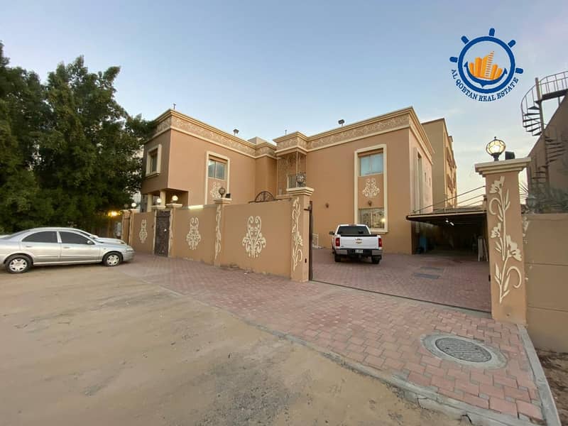 Villa for sale 7 bedrooms with a very large area and close to all services