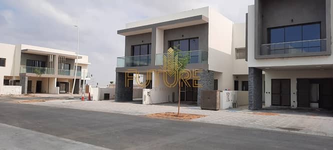 Single Row | ready To Move | Great location Single Row | ready To Move | Great location