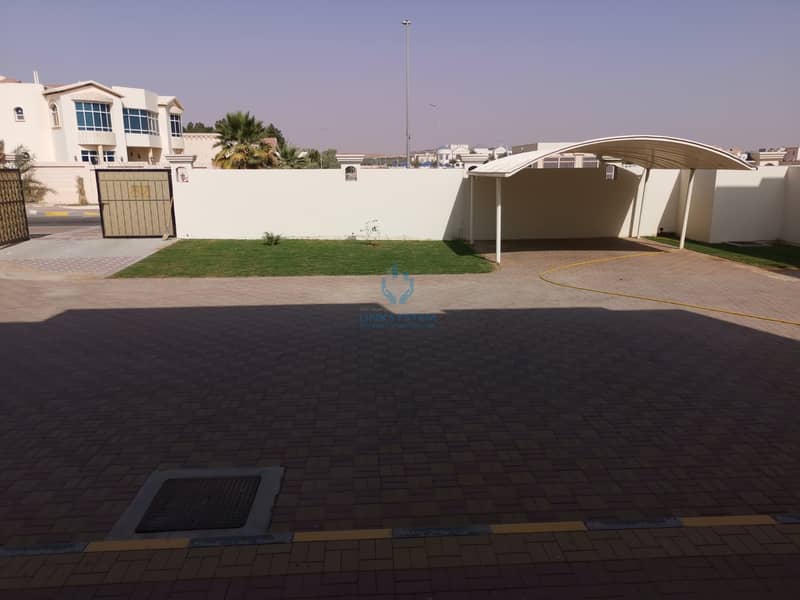 8 Nice villa for rent in AL markhania