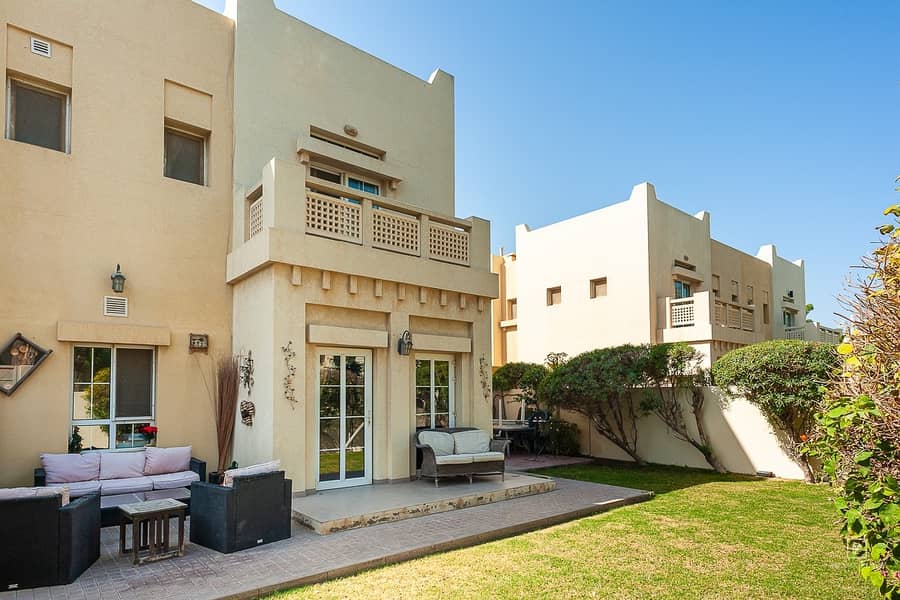 Spacious 3 bed villa II Maid's and study room Spacious 3 bed villa II Maid's and study room
