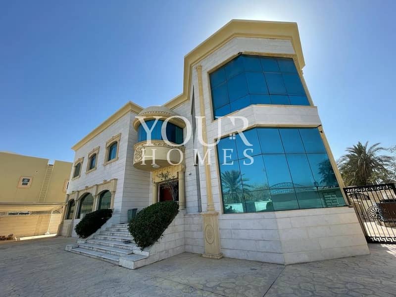 Luxury 6 Bedrooms Villa  IN  AL MANARA. 450k