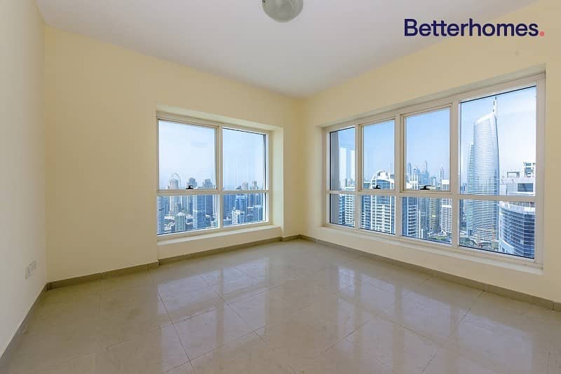 High Floor |Vacant | Spacious | Stunning Unit