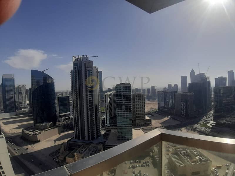 11 High  Floor | Spacious Layout | Dubai Canal View