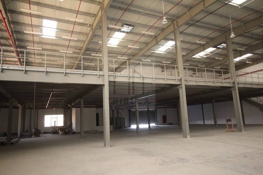 7 Consist of 3 Warehouses | Spacious | 350KW