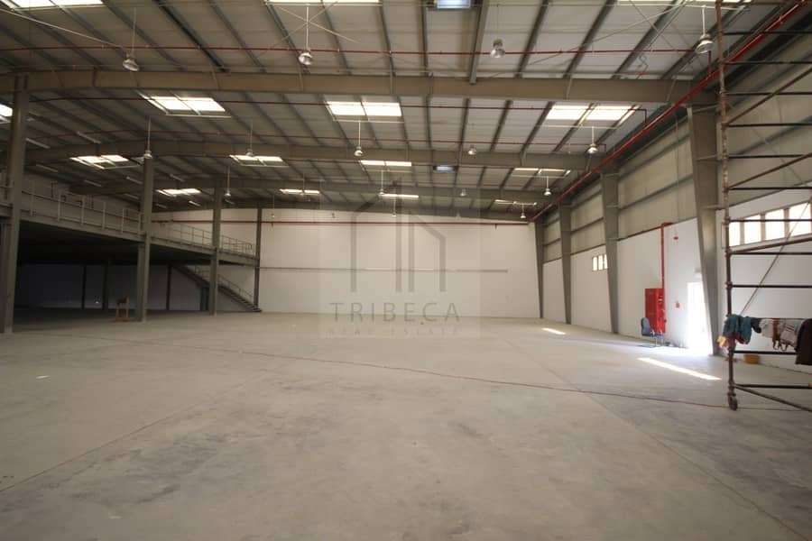 8 Consist of 3 Warehouses | Spacious | 350KW