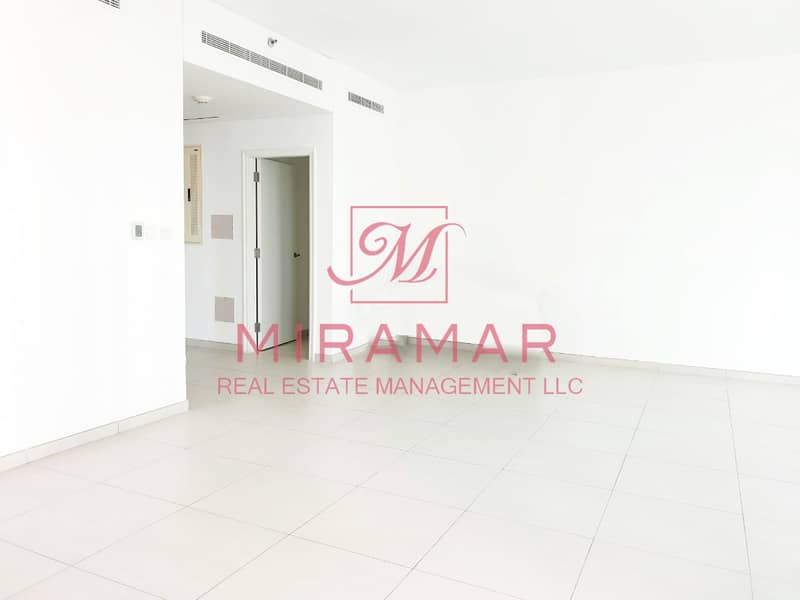 8 AMAZING SEA AND CANAL VIEW!!! HIGH FLOOR!! LARGE 3B+MAIDS APARTMENT!