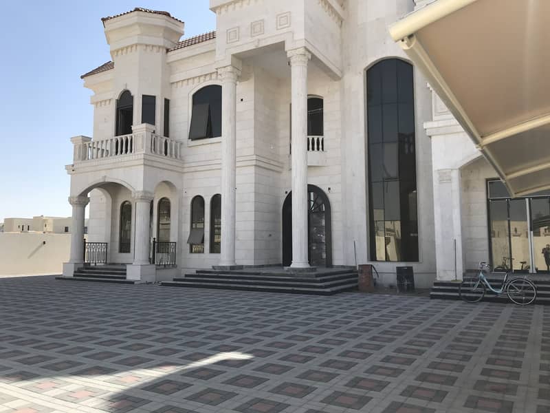 Brand new !! Luxury villa for rent in nad alshiba