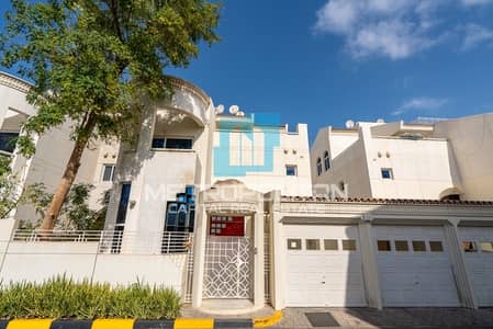 Very Spacious Villa in Splendid Family Compound Very Spacious Villa in Splendid Family Compound