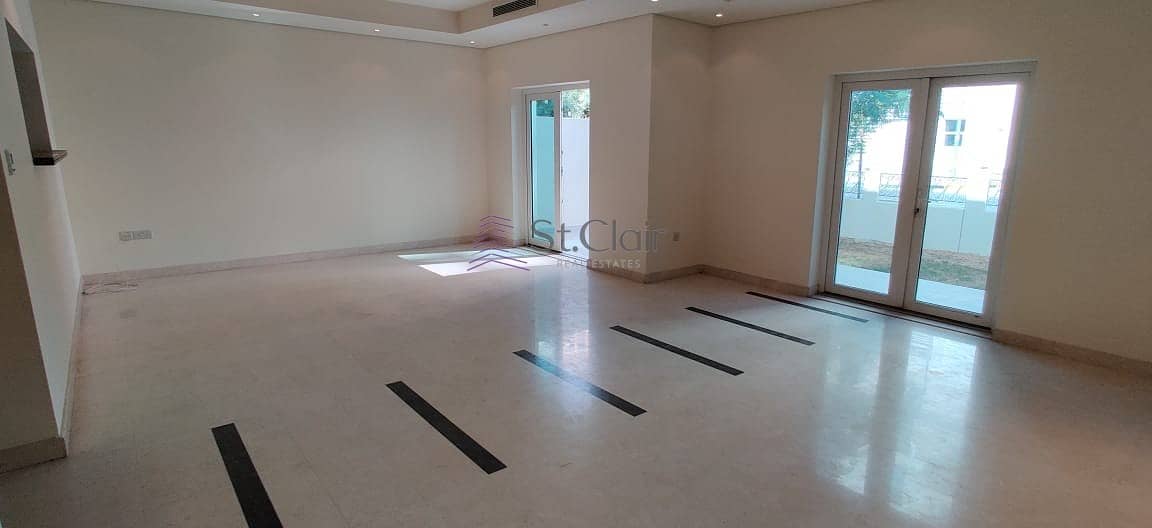 2 Single Row | Vacant | 3 Bed + Maid Room | Big Kitchen : AED 2.1 M