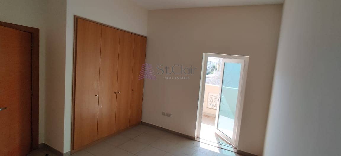 10 Single Row | Vacant | 3 Bed + Maid Room | Big Kitchen : AED 2.1 M