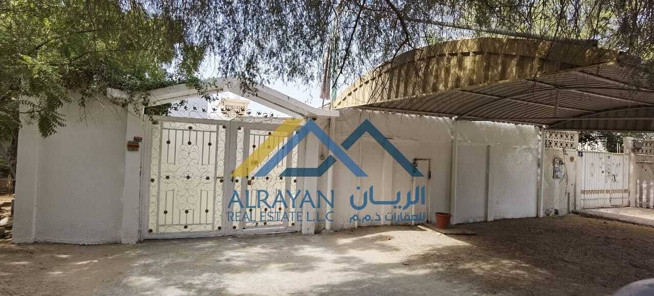 Clean ground house for rent in Mushrif