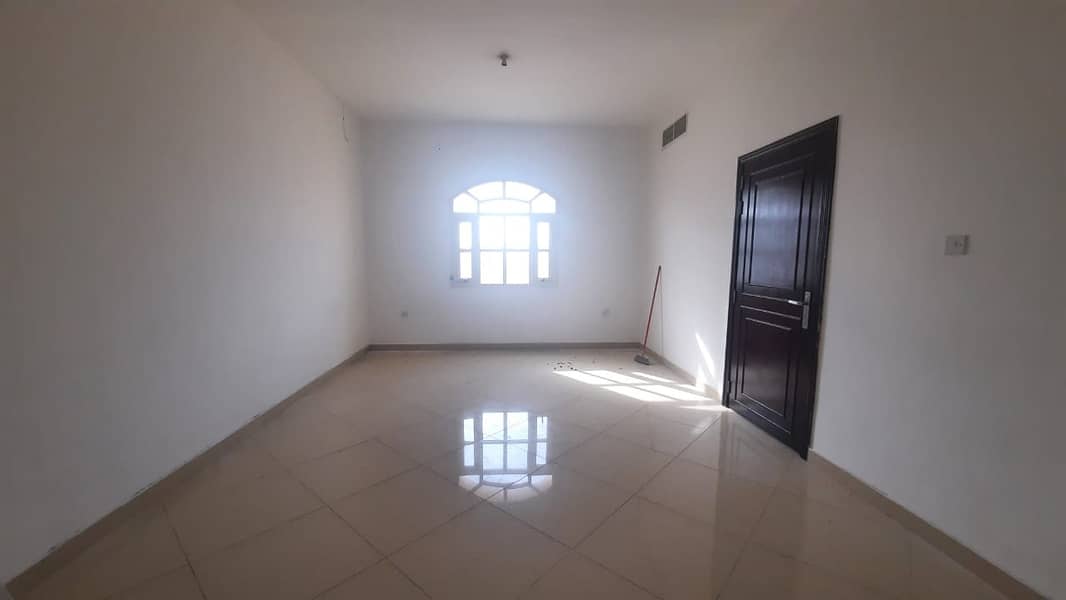 شقة في مدينة محمد بن زايد 1 غرف 40000 درهم - 4999325