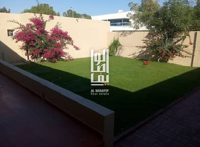 3 Bedroom Villa for Rent in Jumeirah, Dubai - Fully Renovated 3BR+M Shared Pool | Private Garden. 3 Bedroom Villa for Rent in Jumeirah, Dubai - Fully Renovated 3BR+M Shared Pool | Private Garden.