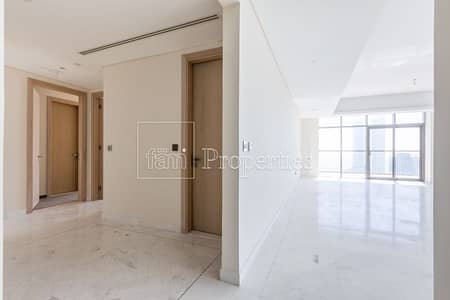 Vacant, unique 3 BR, steps away from Dubai Mall