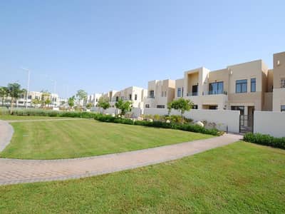 Amazing Value | On the Pool and Park | Single Row Amazing Value | On the Pool and Park | Single Row