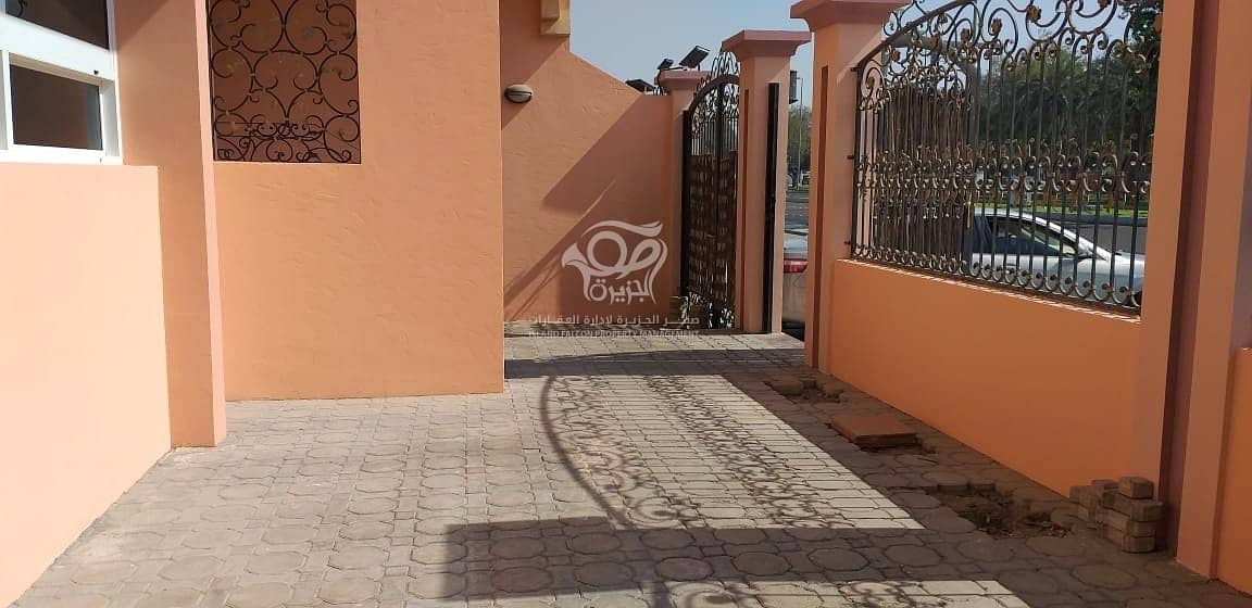 14 Spacious and Well maintained  Villa with Maidsroom in a Pri me Location