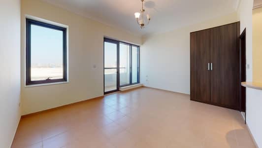 50% off commission I Shared pool I Balcony 50% off commission I Shared pool I Balcony