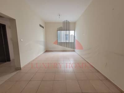 Ultimate Residence with Eye Catching Features Ultimate Residence with Eye Catching Features