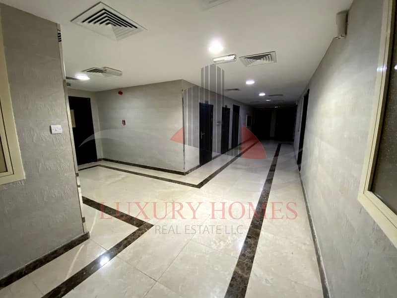 Marvelous Elevator Apt with Underground Parking Marvelous Elevator Apt with Underground Parking