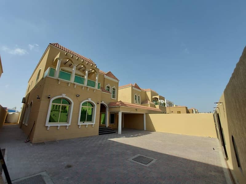 SPACIOUS,LUXURY 5BEDROOM VILAAL FOR RENT 80,000/- IN AL RAWDA3,