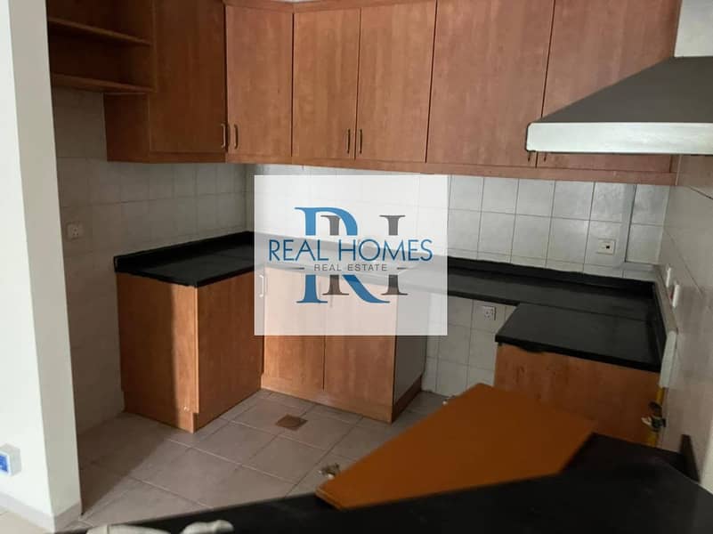 10 Vacant Unit! 1 Bedroom ! Near to Metro! Ideal For End User