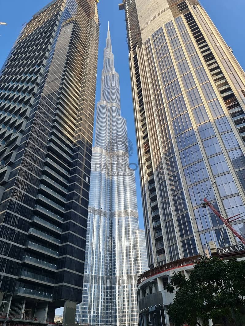 5 1 Bed Apartment |Next to Burj Khalifa | Big Layout|P. Fountain View