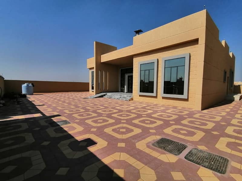 For sale villa in Ras Al Khaimah Emirate Al riffa area - excellent location