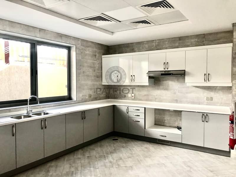 9 Brand New 7- BR Town House In AL- Barsha