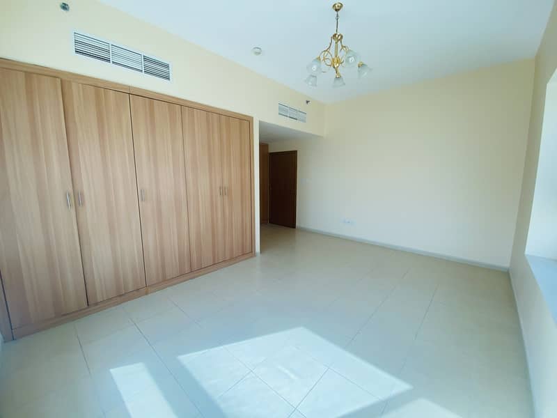 Full Building Company Accommodation For Rent In Dubai Land