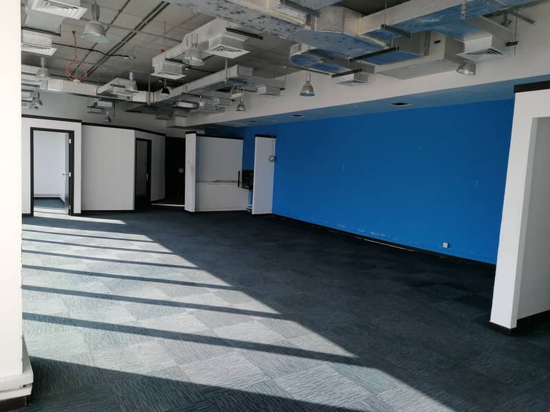 BEST OFFER! No Commission! Fitted Office with 2 Months Grace Period in Jumeirah 1
