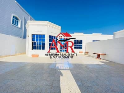 Ground Floor Private Entrance Huge Yard Shaded Parking Ground Floor Private Entrance Huge Yard Shaded Parking