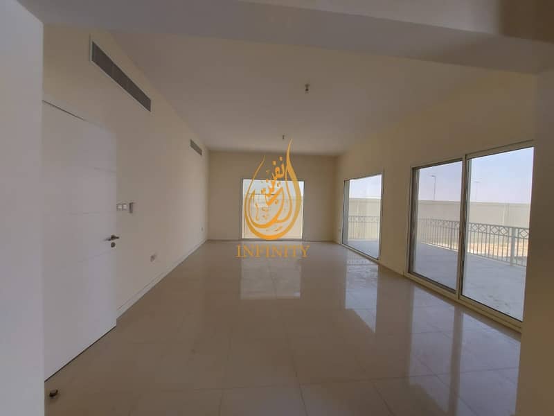 20 Commercial or residential |Natural light 5 bedroom villa| Huge garden space | Discounted price|