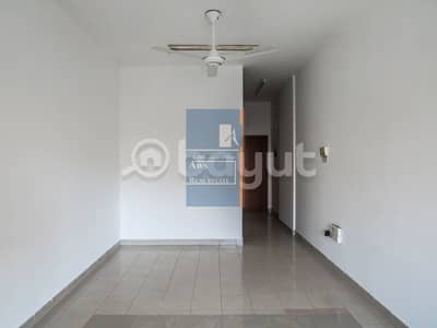 Studio for Rent in Bur Dubai, Dubai - BIG STUDIO WITH DISCOUNTED PRICE IN AL FAHIDI! Studio for Rent in Bur Dubai, Dubai - BIG STUDIO WITH DISCOUNTED PRICE IN AL FAHIDI!