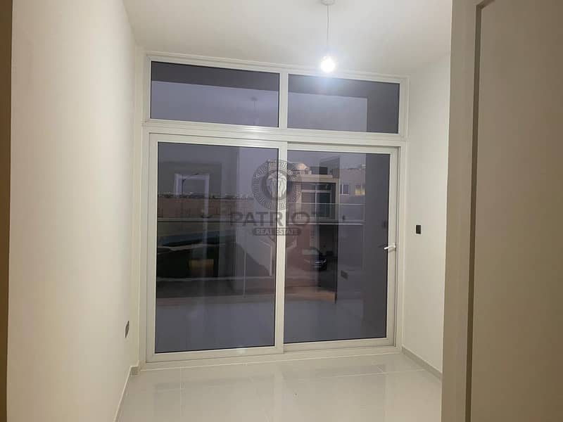 15 SINGLE ROW l BRAND NEW l 3 BED l TOWNHOUSE IN AKOYA OXYGEN