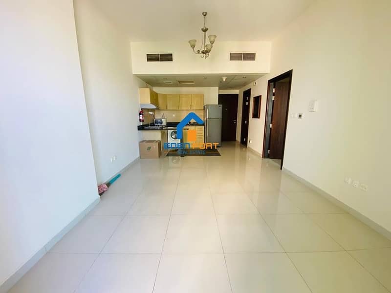 Semi Furnished-1 BHK-Elite Residence-DSC. .