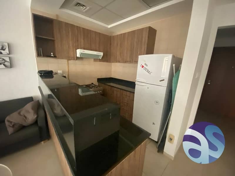 35 Fully furnished Studio for rent