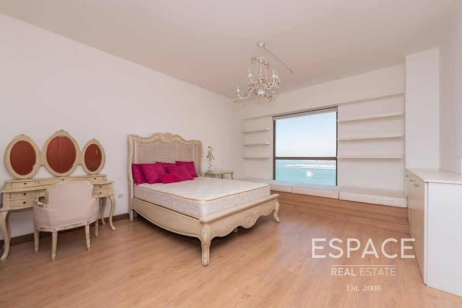 13 4 Beds plus Maids | Sea View | Upgraded