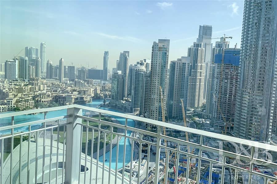 Burj Views | One of a kind | Large Terrace Burj Views | One of a kind | Large Terrace