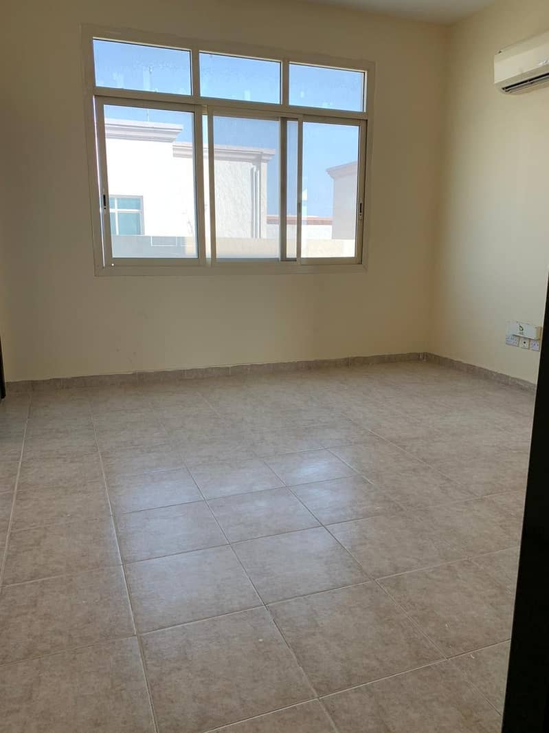 1bhk Amazing in Baniyas East for rent monthly
