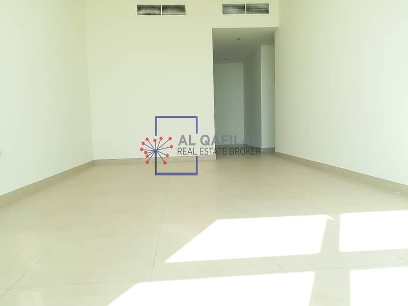 2 Eyes Catching | Canal View | All Facilities | Business Bay
