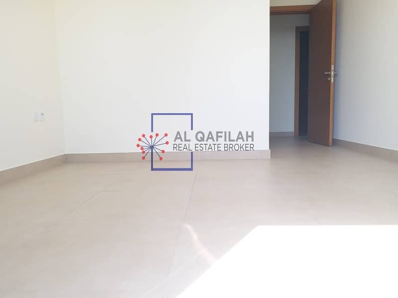 8 Eyes Catching | Canal View | All Facilities | Business Bay